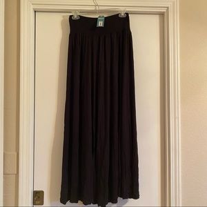 Women’s Wide Leg Pants